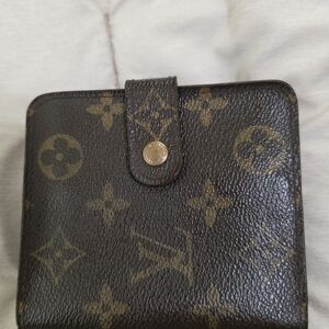 Louis Vuitton Monogram Snap-Closure Wallet in Brown and Gold